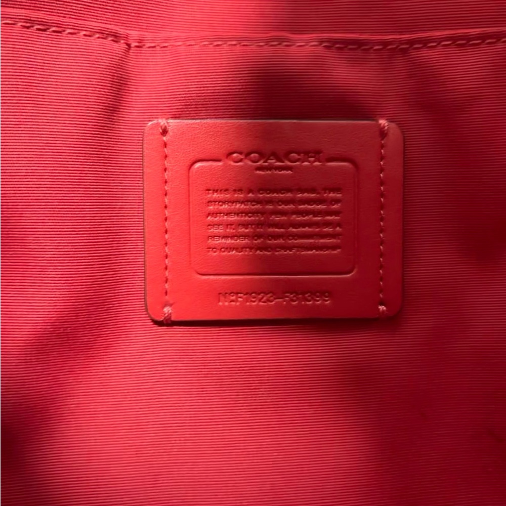 Coach Cherry Red Leather Shoulder Bag - Picture 3 of 4